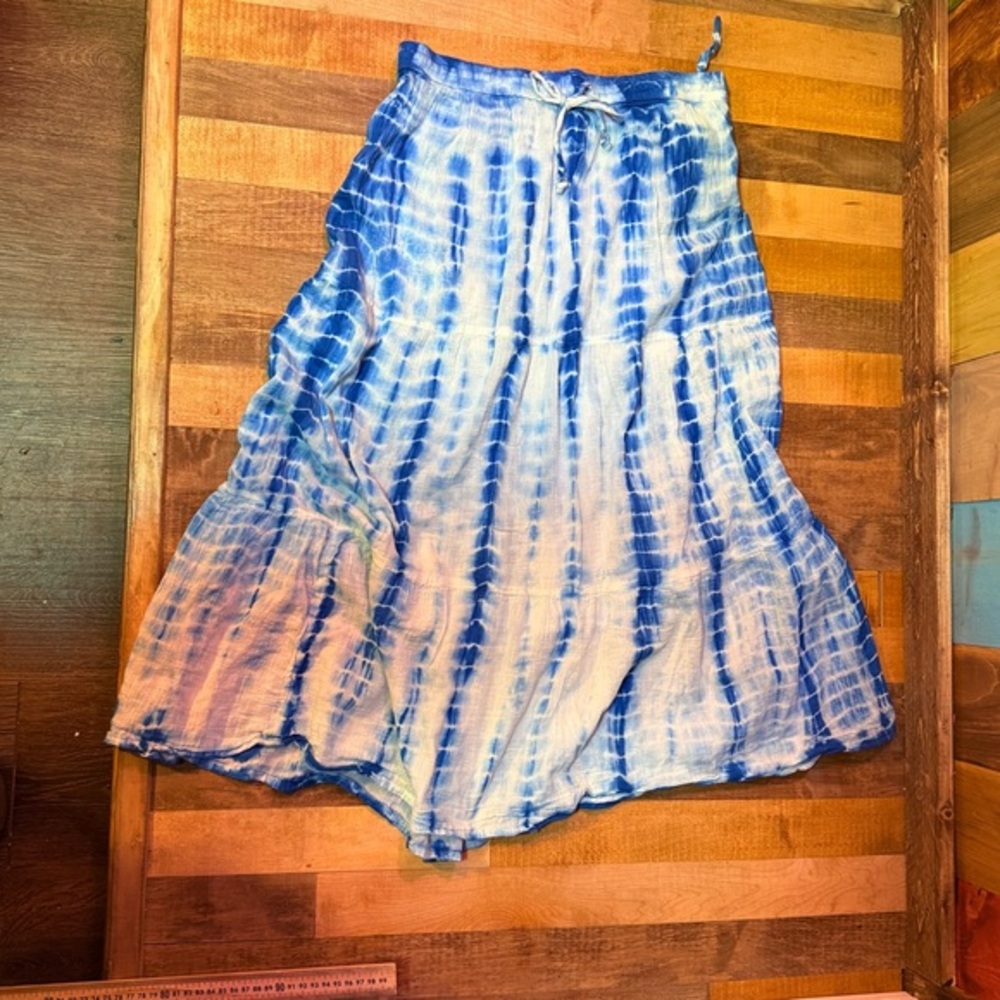 Bobbie Brooks Tie-Dye Maxi Skirt – Size L – Blue & White Boho Style